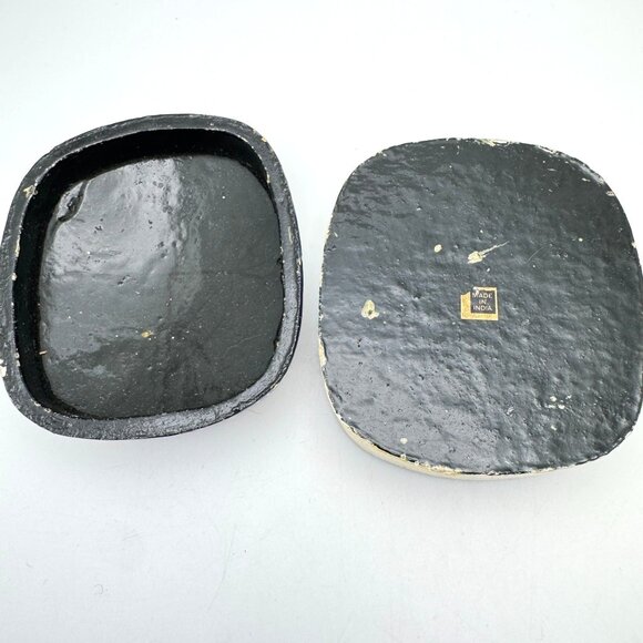 Hand-Painted Vtg Wood Christmas Trinket Box Santa Reindeer Holiday Decor 3.25" - Picture 8 of 8